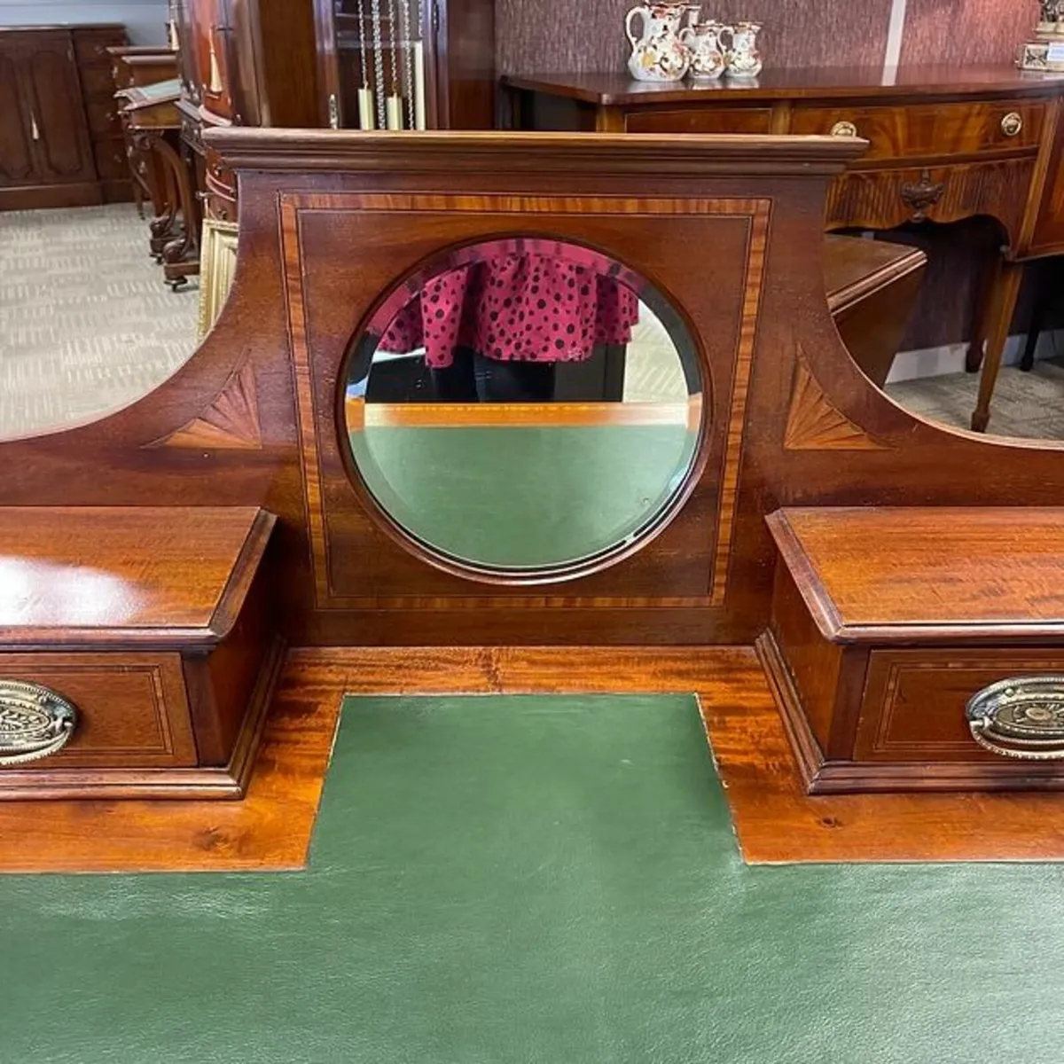 Beautiful Edwardian mahogany ladies' writing table - Image 2