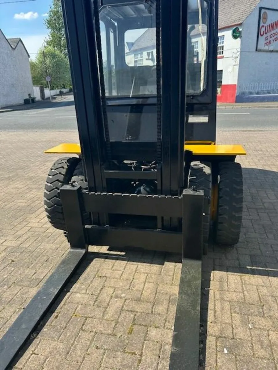 Forklift Lancer Boss Perkins Phaser Engine SX40 - Image 2