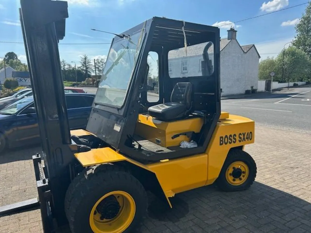Forklift Lancer Boss Perkins Phaser Engine SX40 - Image 3