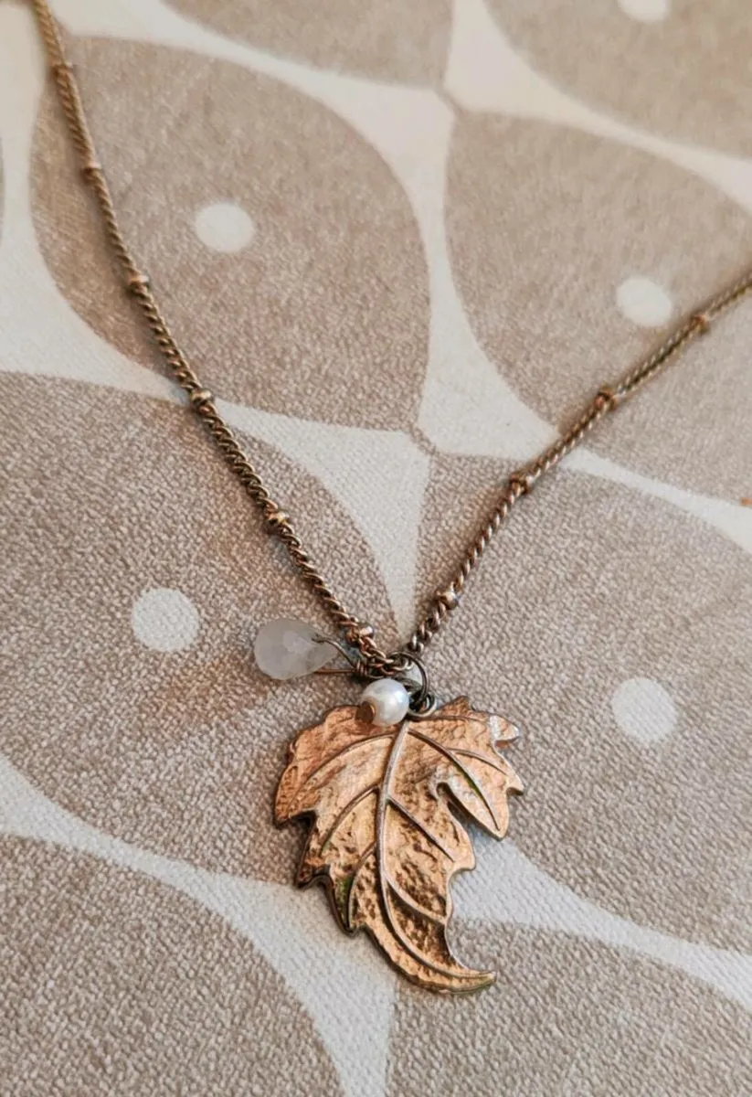 Retro style pendant - Image 1