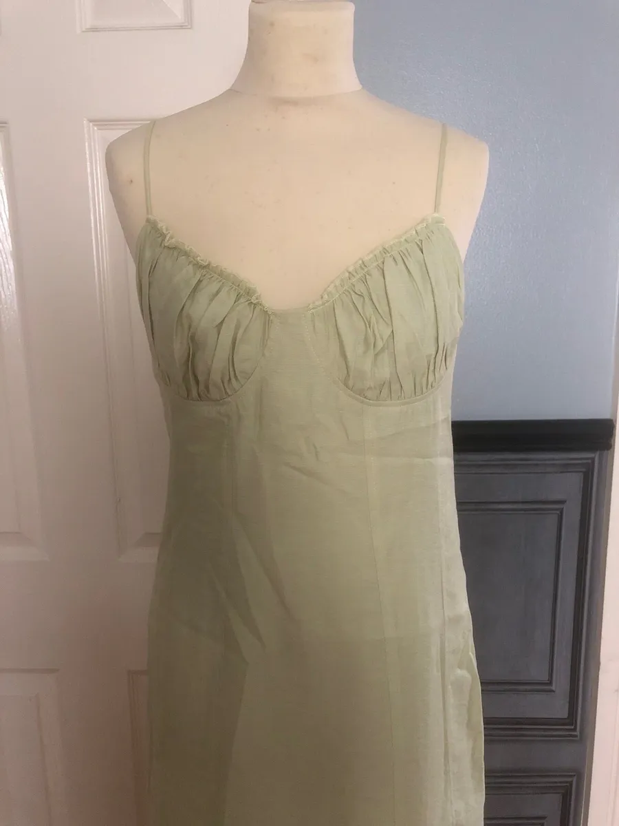 Ladies dress - Image 2