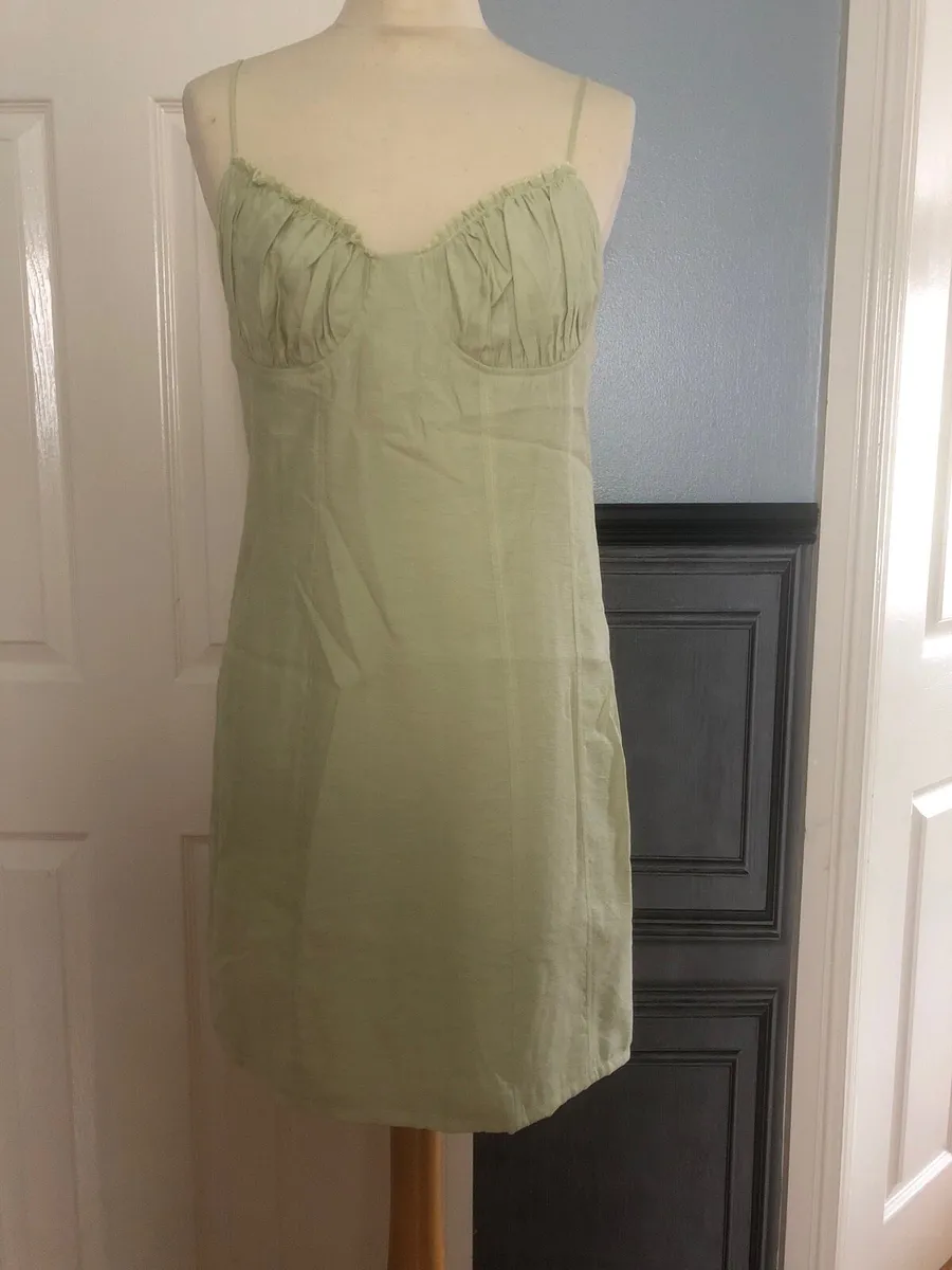 Ladies dress - Image 3