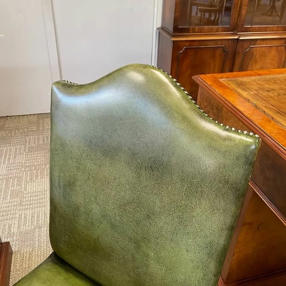 Stunning green leather high back occasional chair. - Image 2