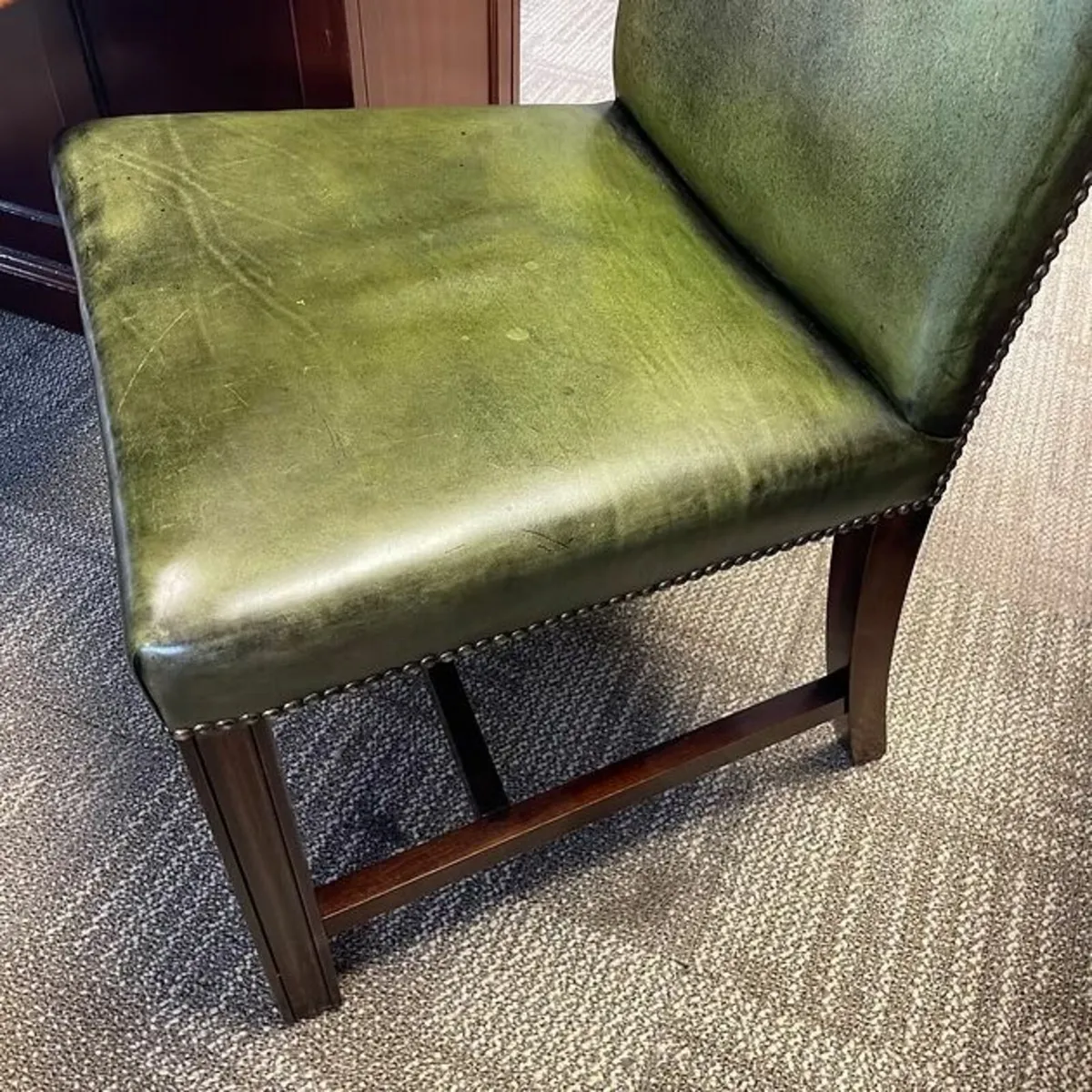 Stunning green leather high back occasional chair. - Image 3