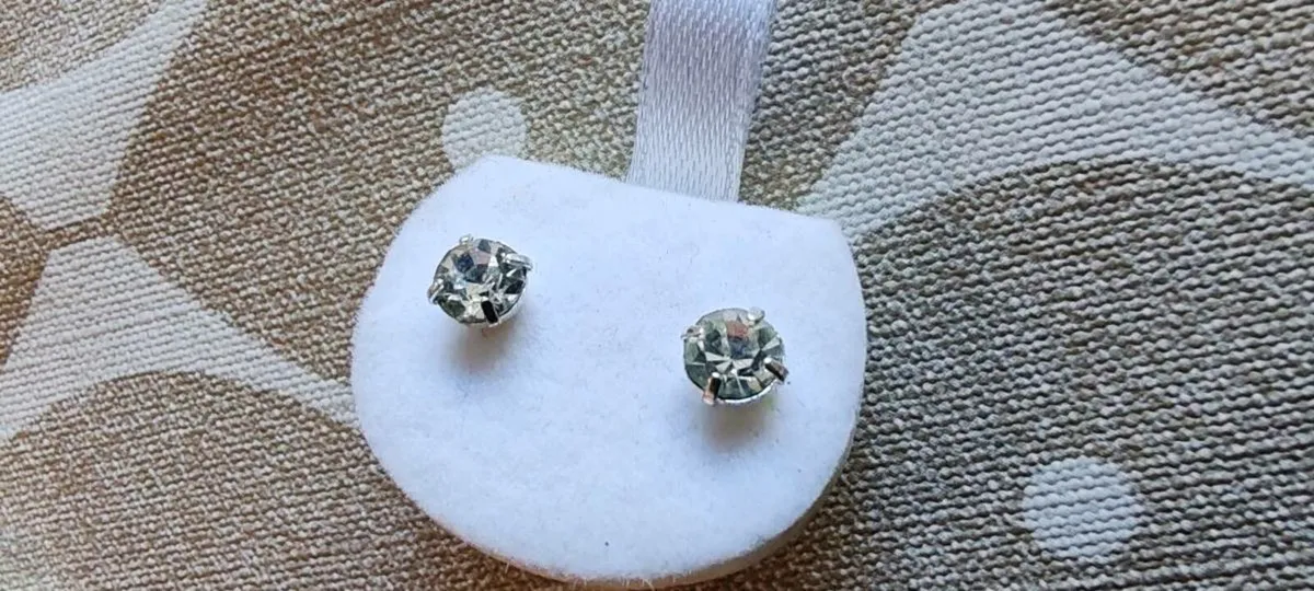 Earrings - Image 2
