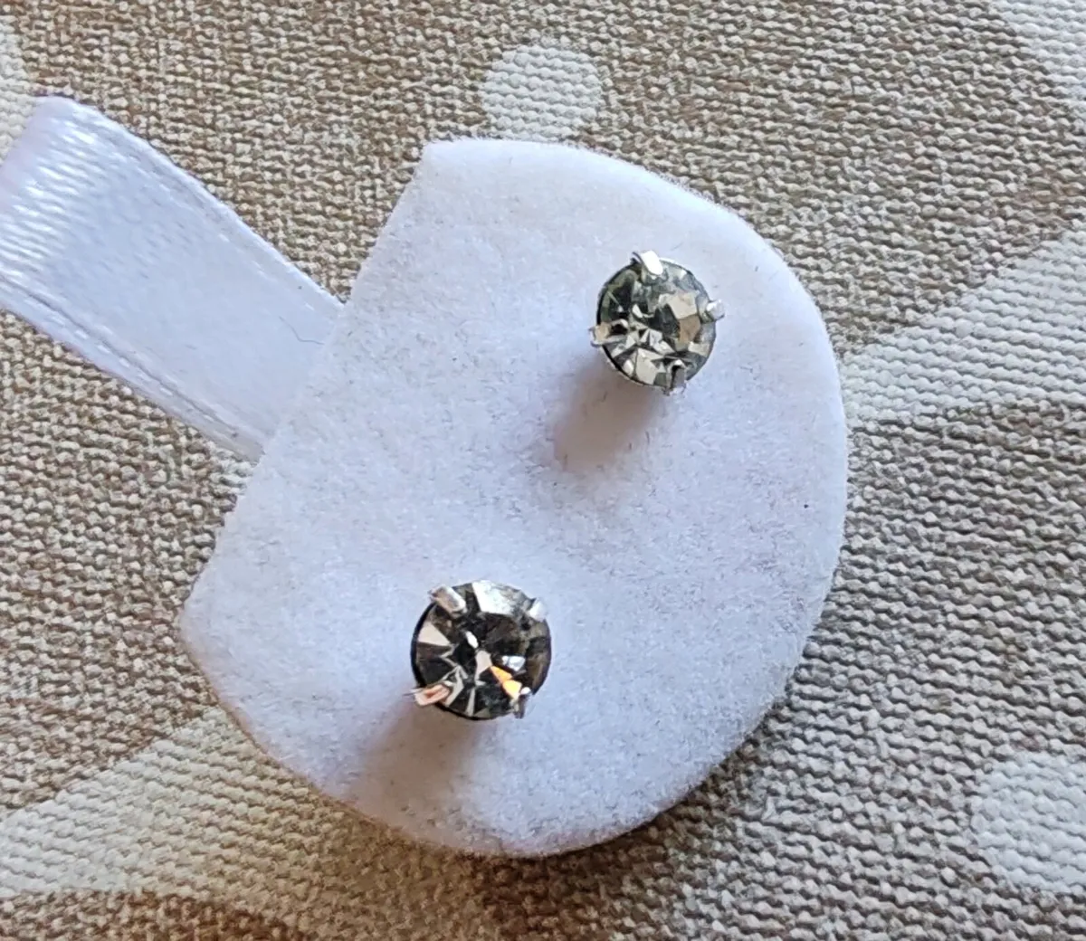 Earrings - Image 4
