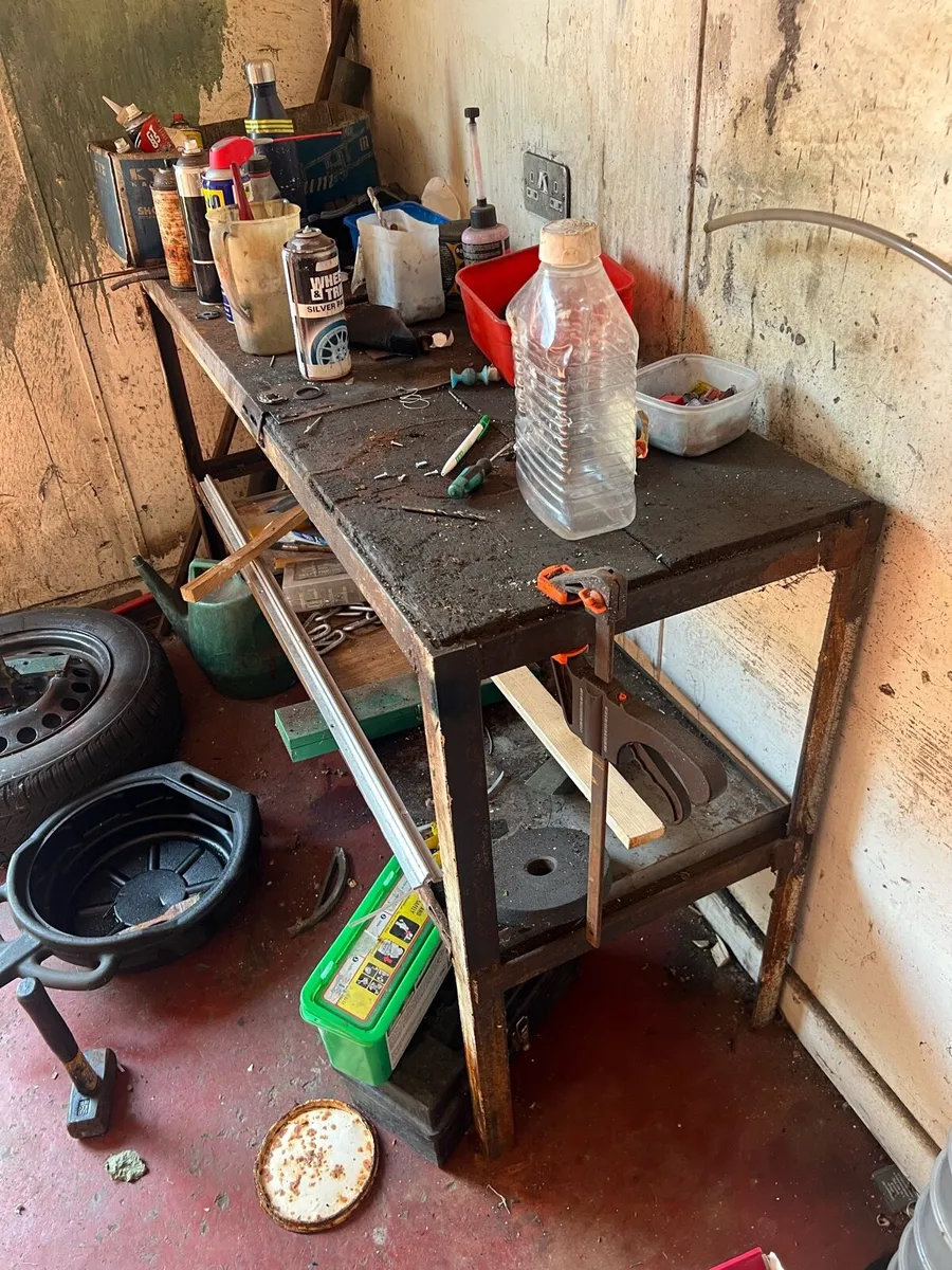 Garage equipment - Image 3