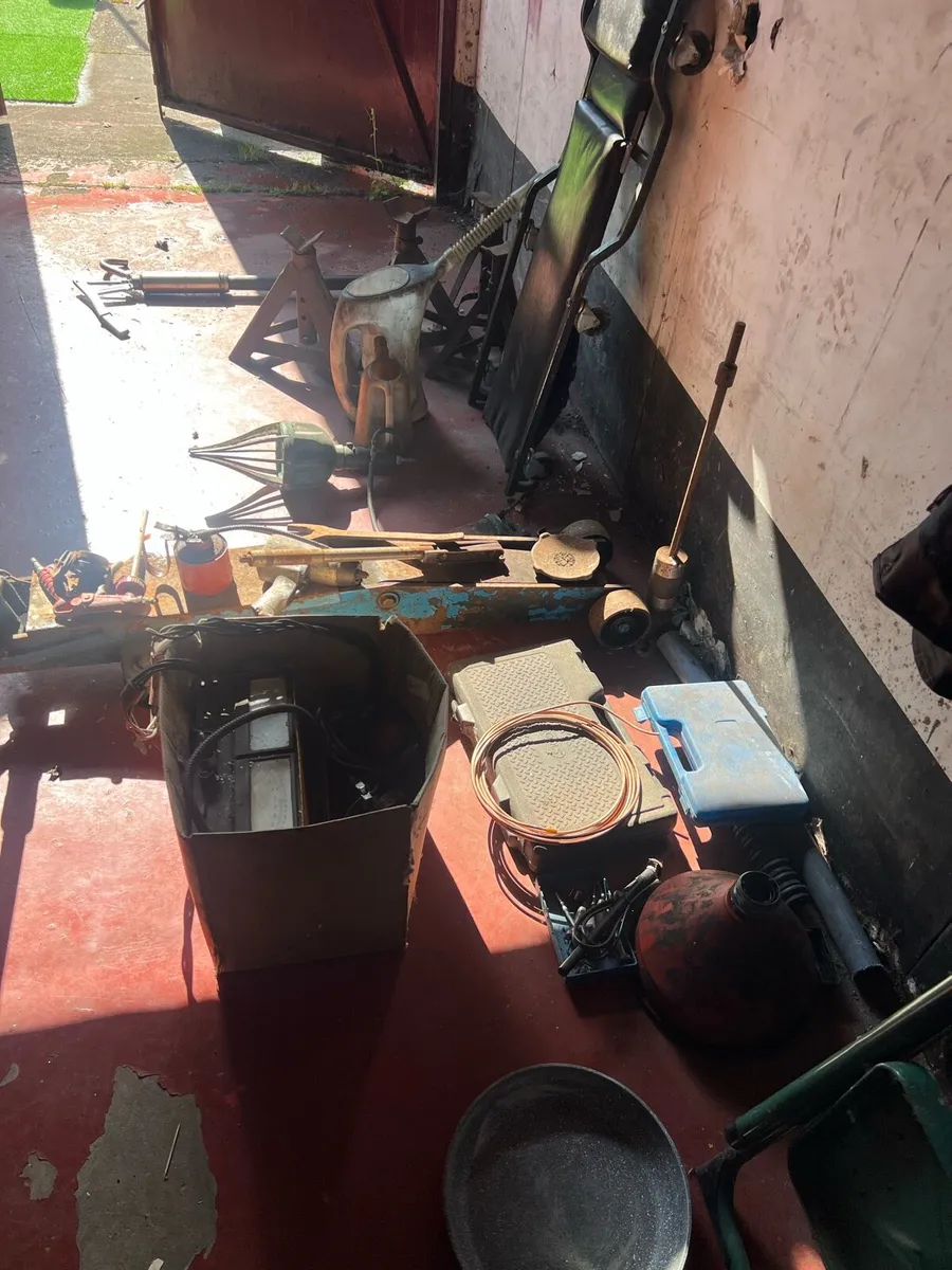 Garage equipment - Image 4