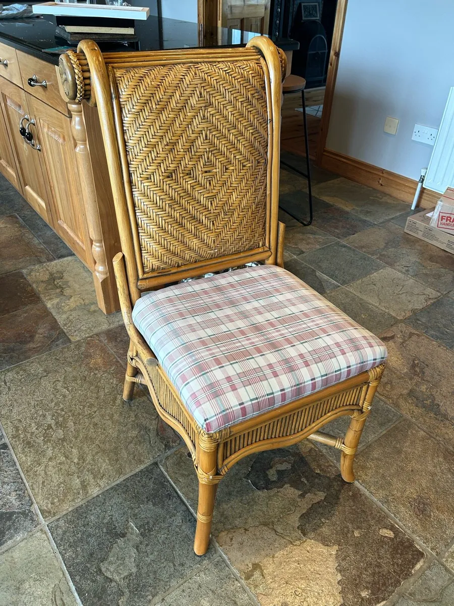 Dining Table and Chairs - Image 4