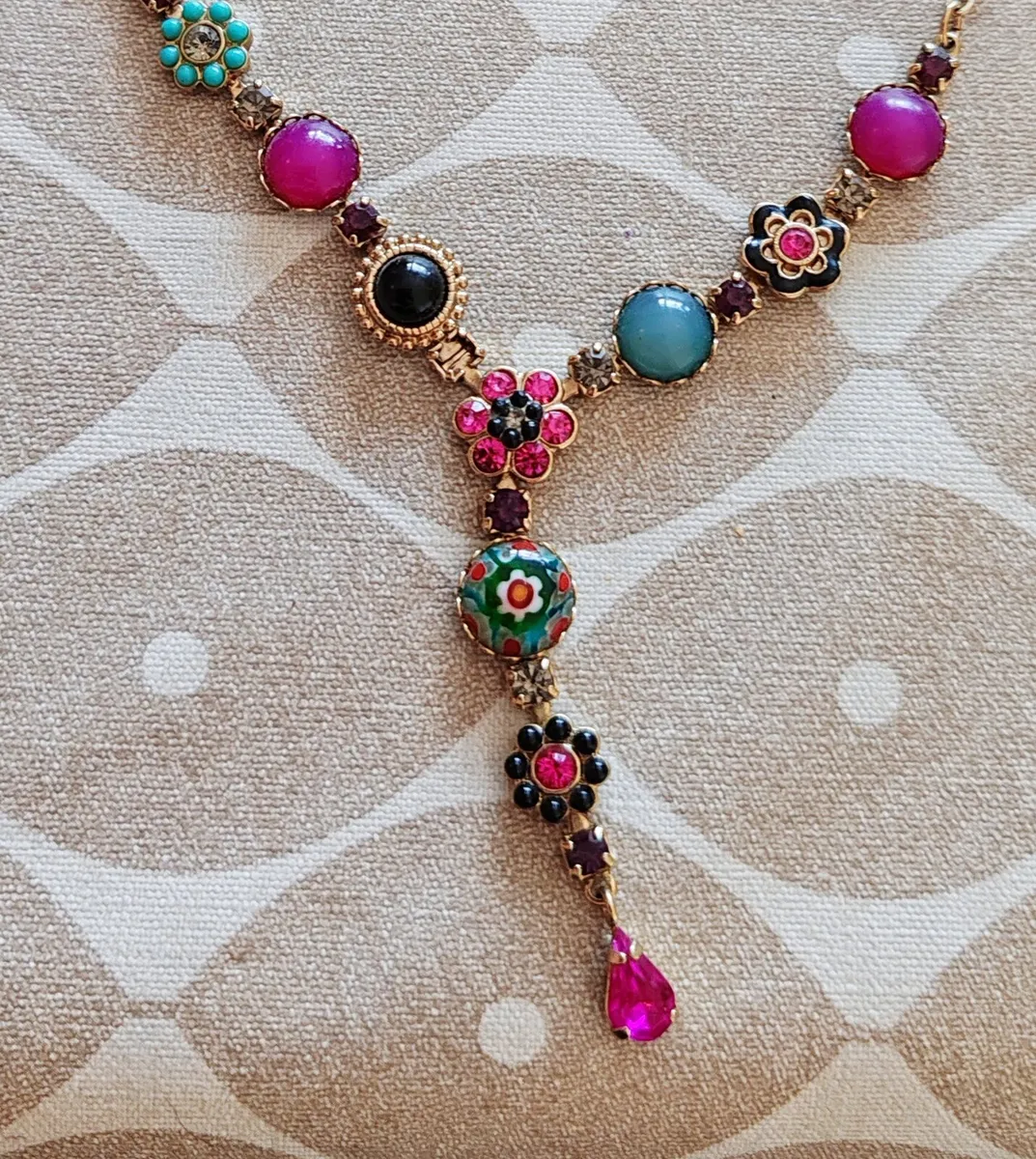 Retro style necklace - Image 1