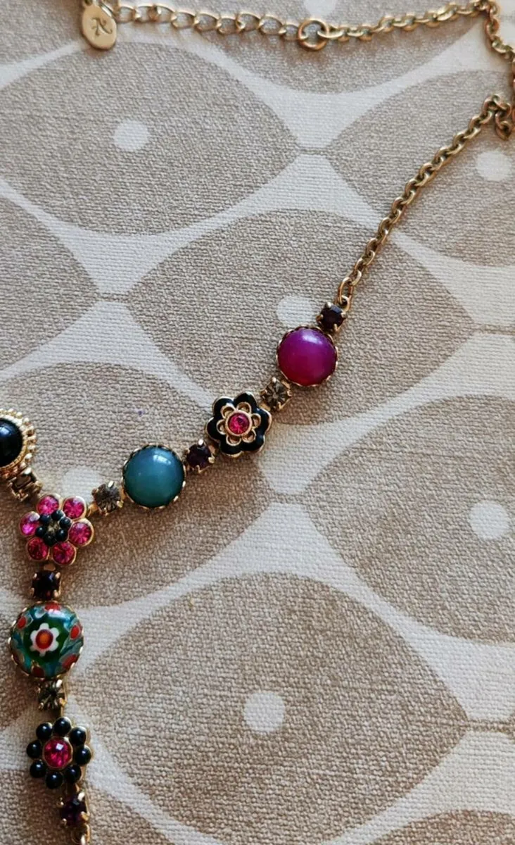 Retro style necklace - Image 3