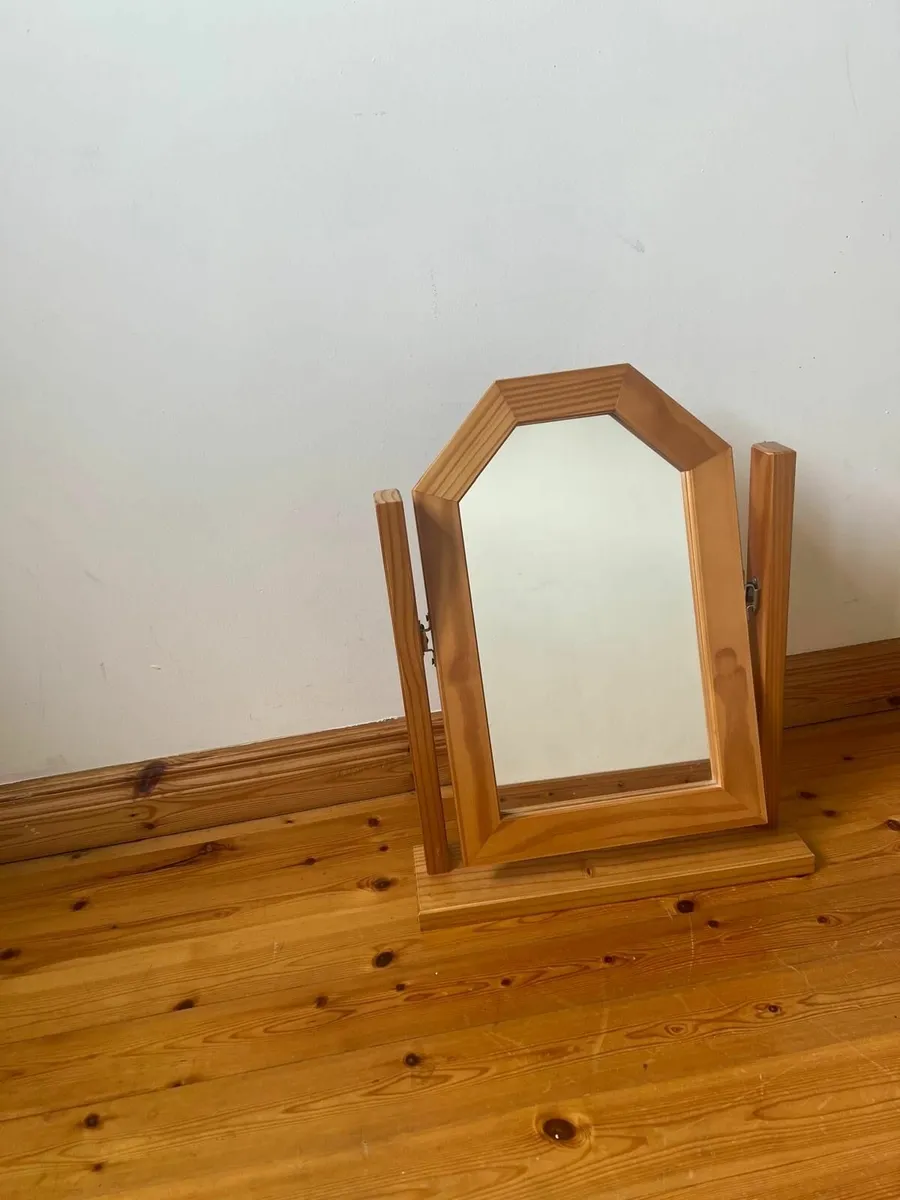 Wooden Framed Swivel Mirror