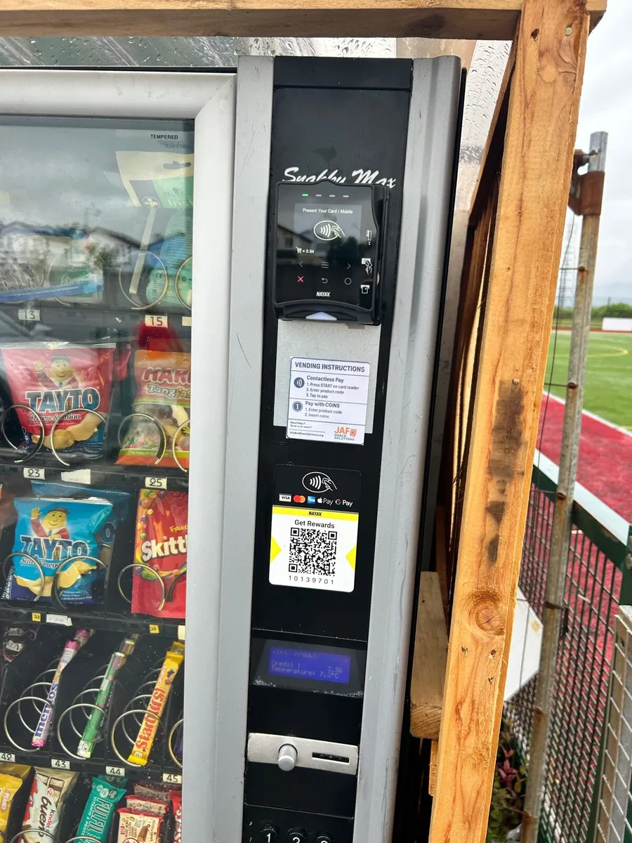 Necta Snaky Max Vending machine &Nayax card reader - Image 2