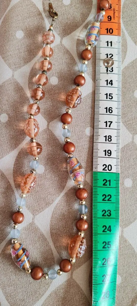 Glass beaded necklace - Image 4