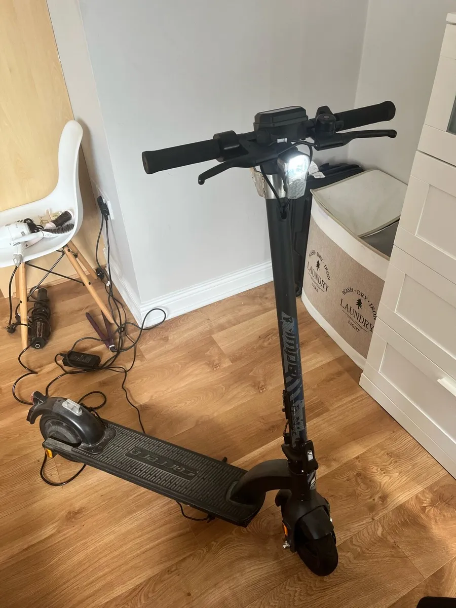Electric Scooter (Carrera Impel) - Image 1