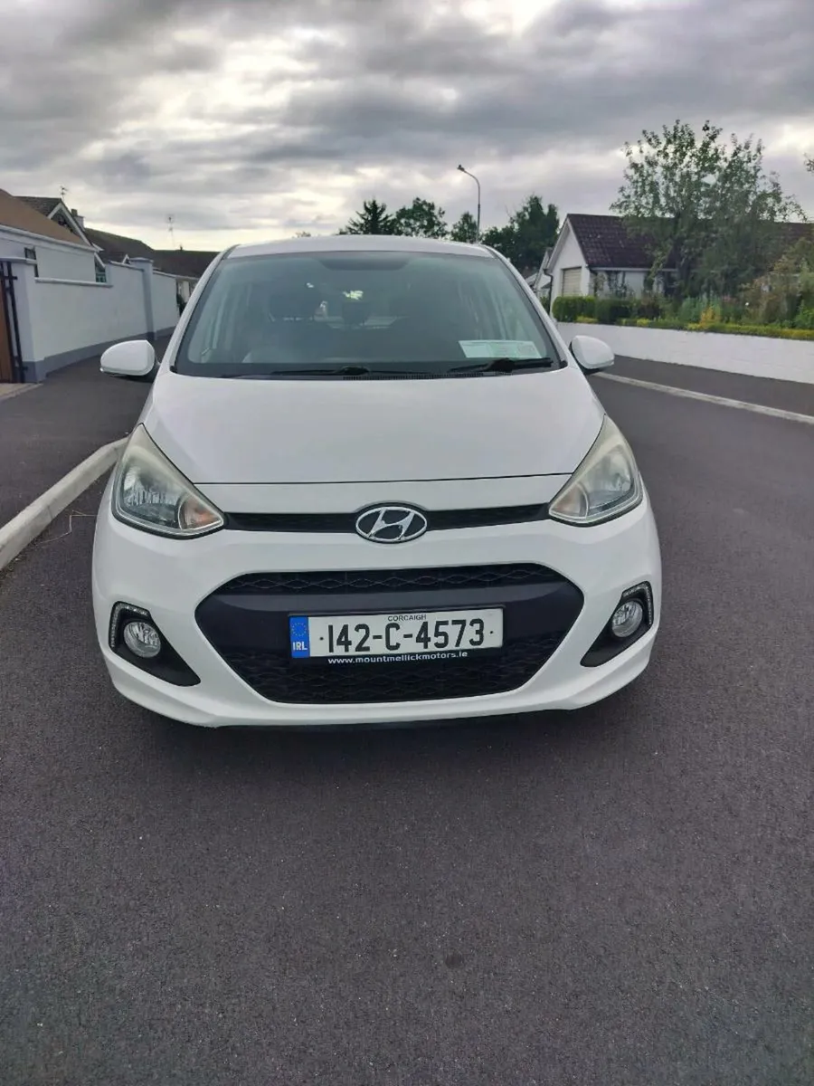 2014 Hyundai i10 1.2 premium 5dr Manual - Image 1