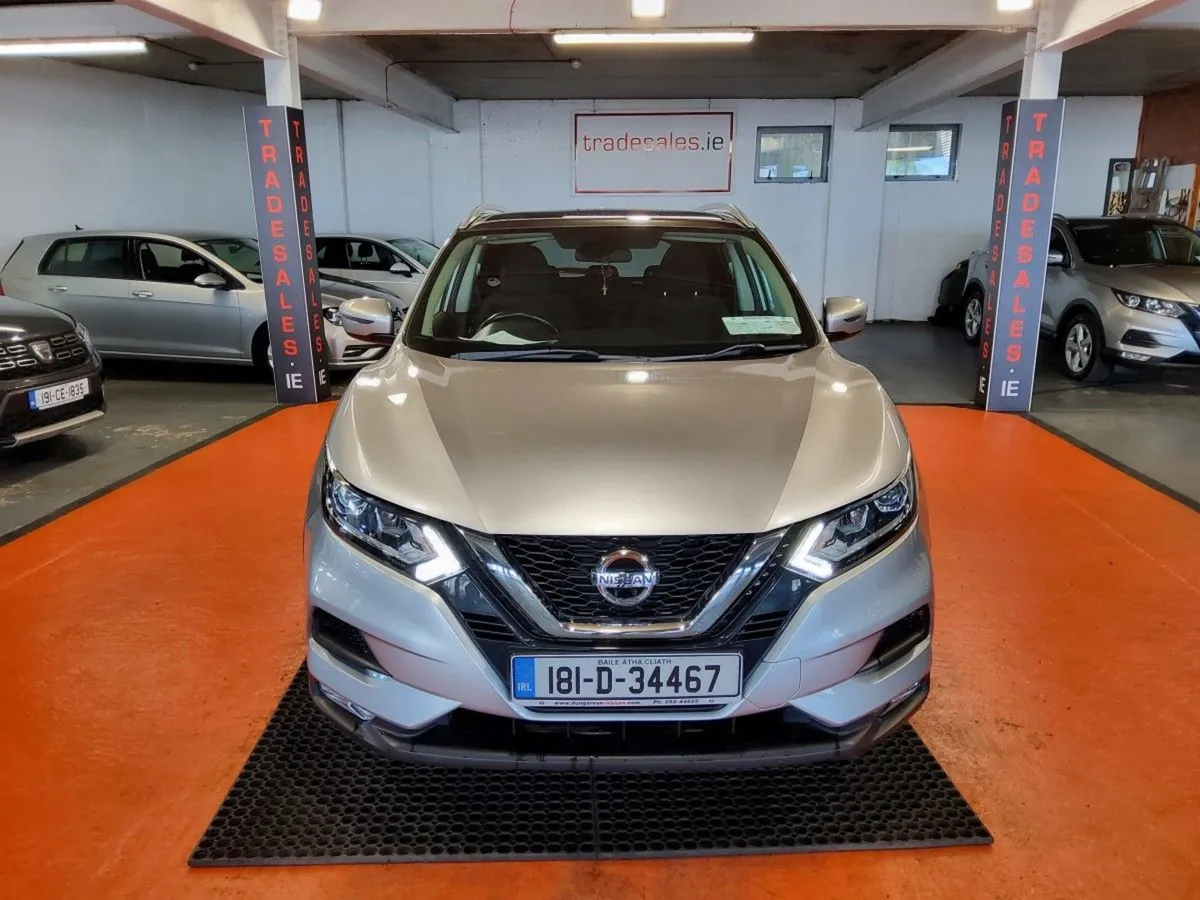 Nissan QASHQAI 1.2 PET SV - Image 1