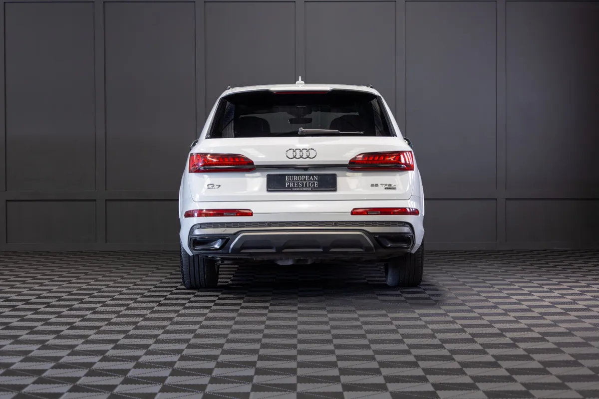 202 Audi Q7 3.0 55 TFSI S-Line E-Quattro - Image 4