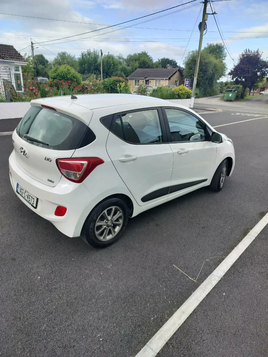 2014 Hyundai i10 1.2 premium 5dr Manual - Image 3