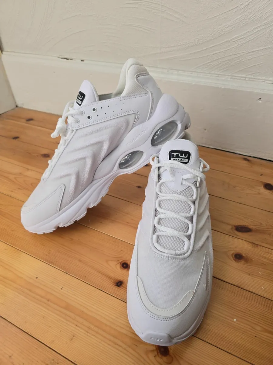 Nike Air Max TW - Image 1