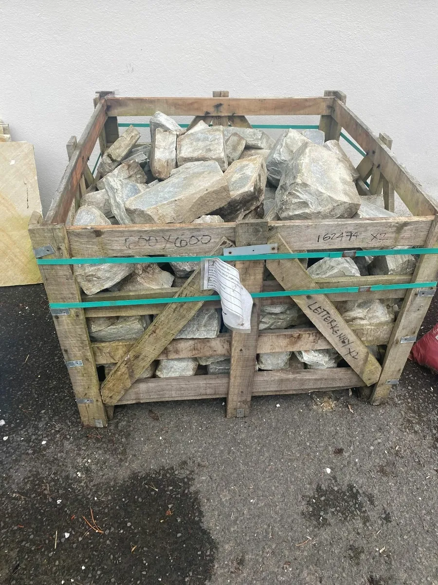 Limestone Bricks - Image 1