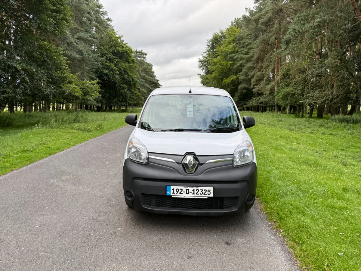 Renault Kangoo 2019 Low KM - Image 2