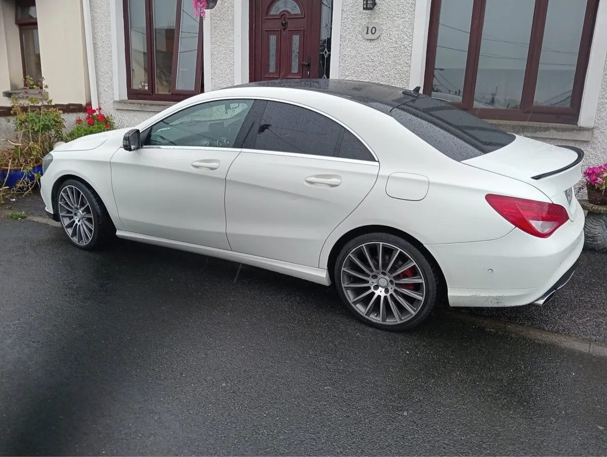 MERCEDES CLA 45 2 CDI AMG SPORT 4DR - Image 3