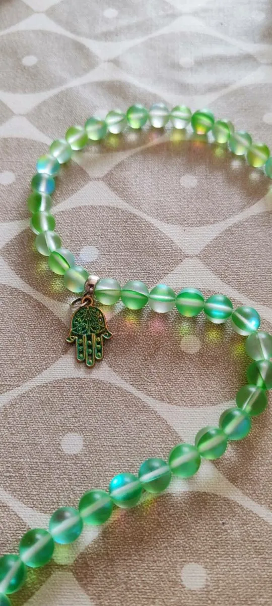 Green beaded necklace - Image 2
