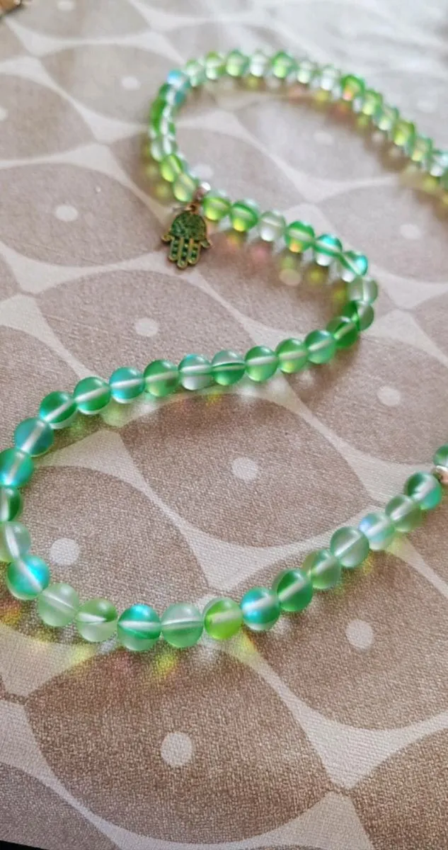 Green beaded necklace - Image 4