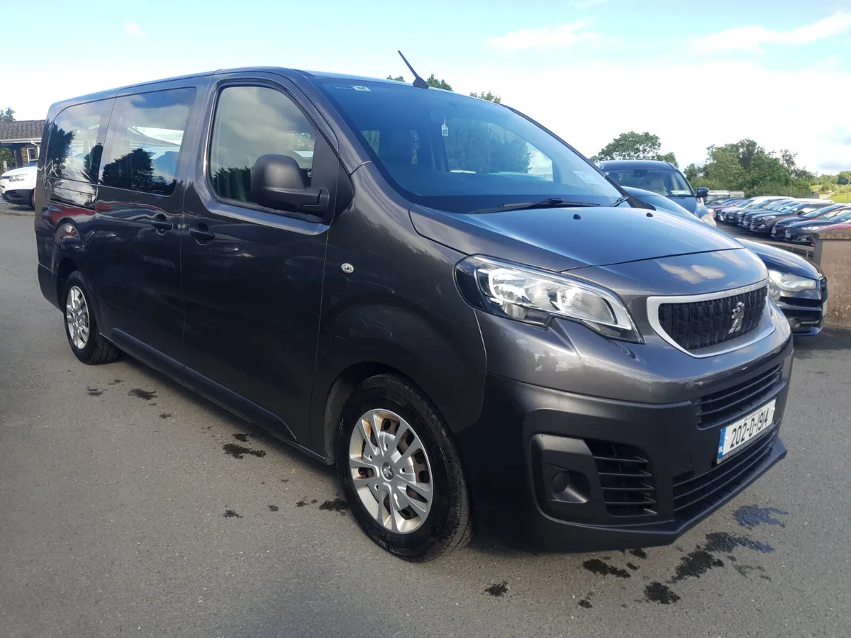 Peugeot Expert 2020 9 seater - Image 1