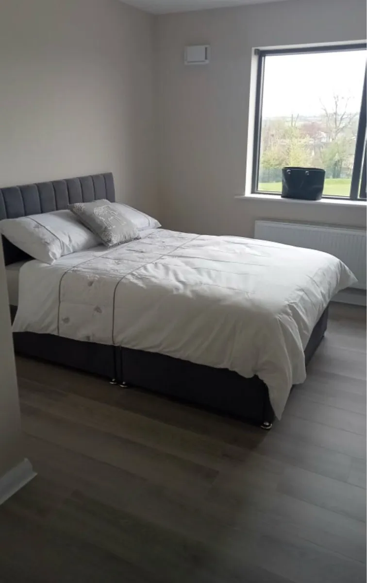 Plush Divan Beds With Mattresses - Image 4