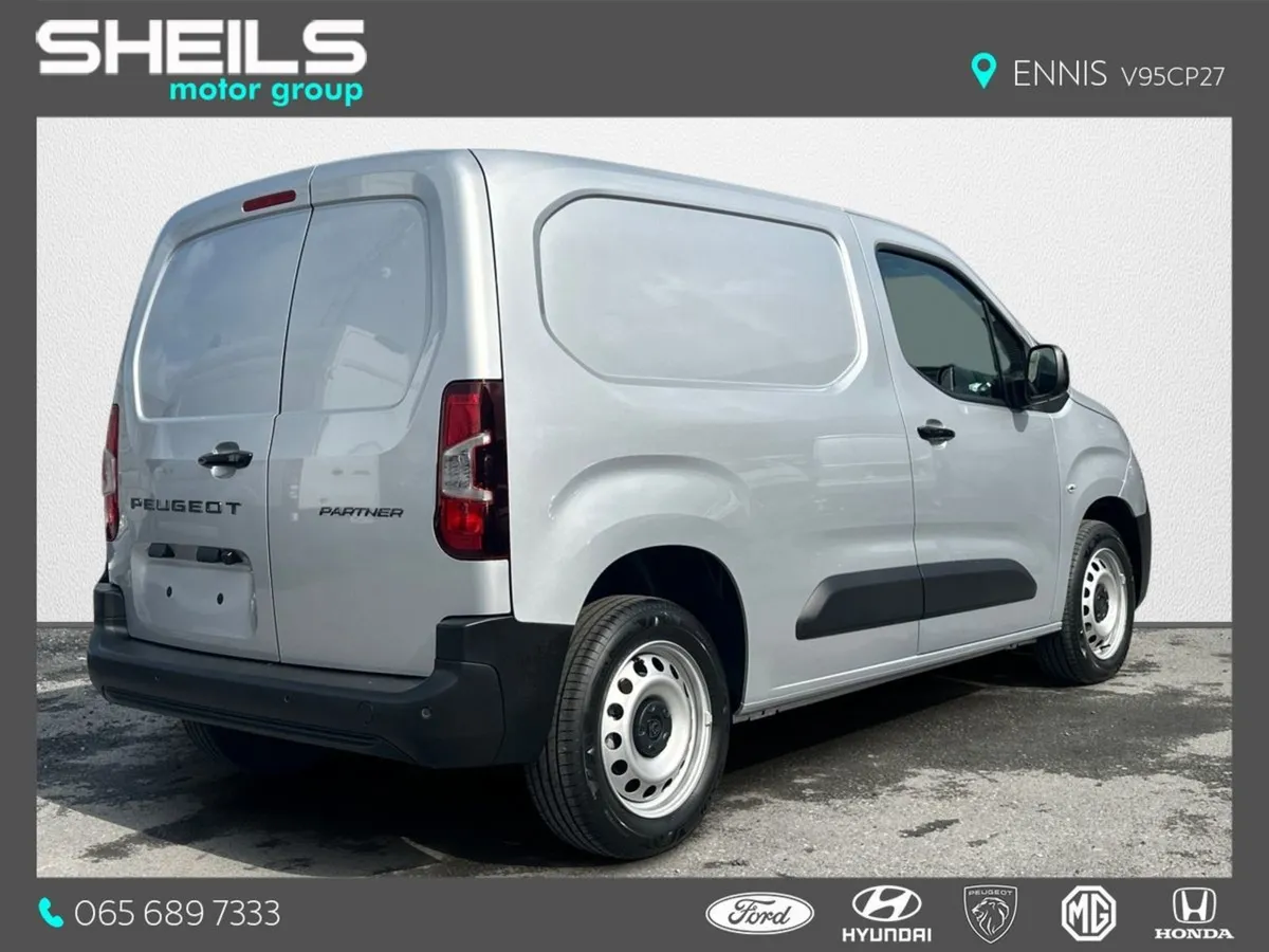 Peugeot Partner PRO Plus Automatic 1.5 Diesel  25 - Image 2