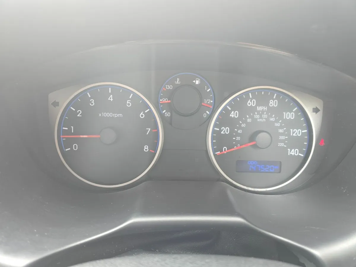 Hyundai i20 2011 - Image 2