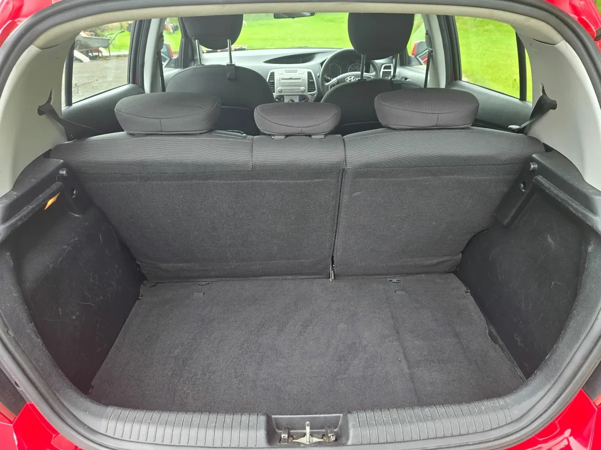 Hyundai i20 2011 - Image 3