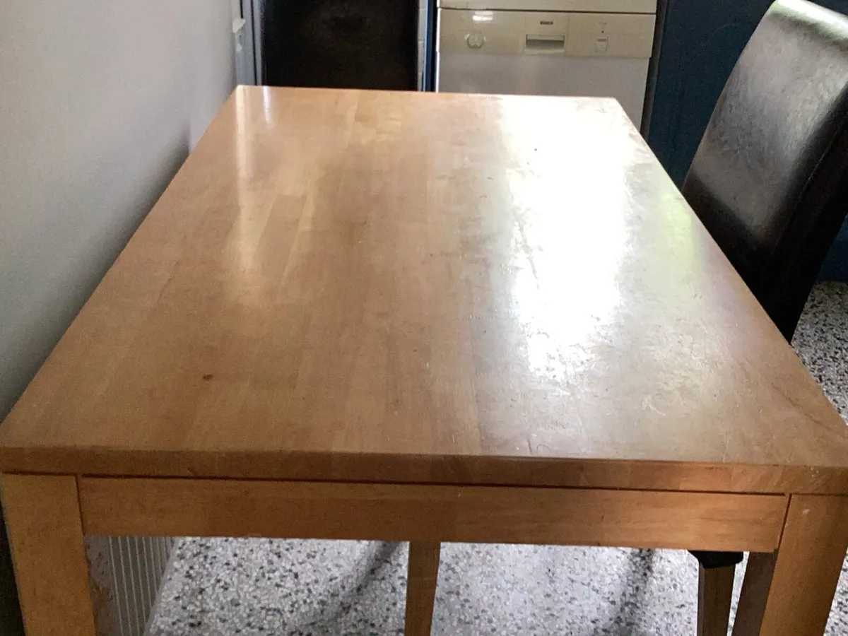 Kitchen table