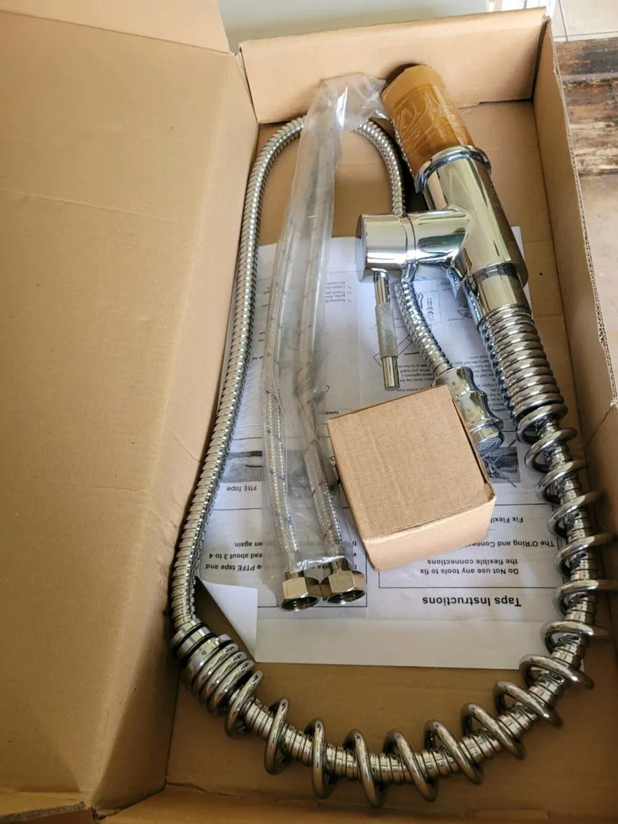Brand new kitchen mixer tap - Image 2