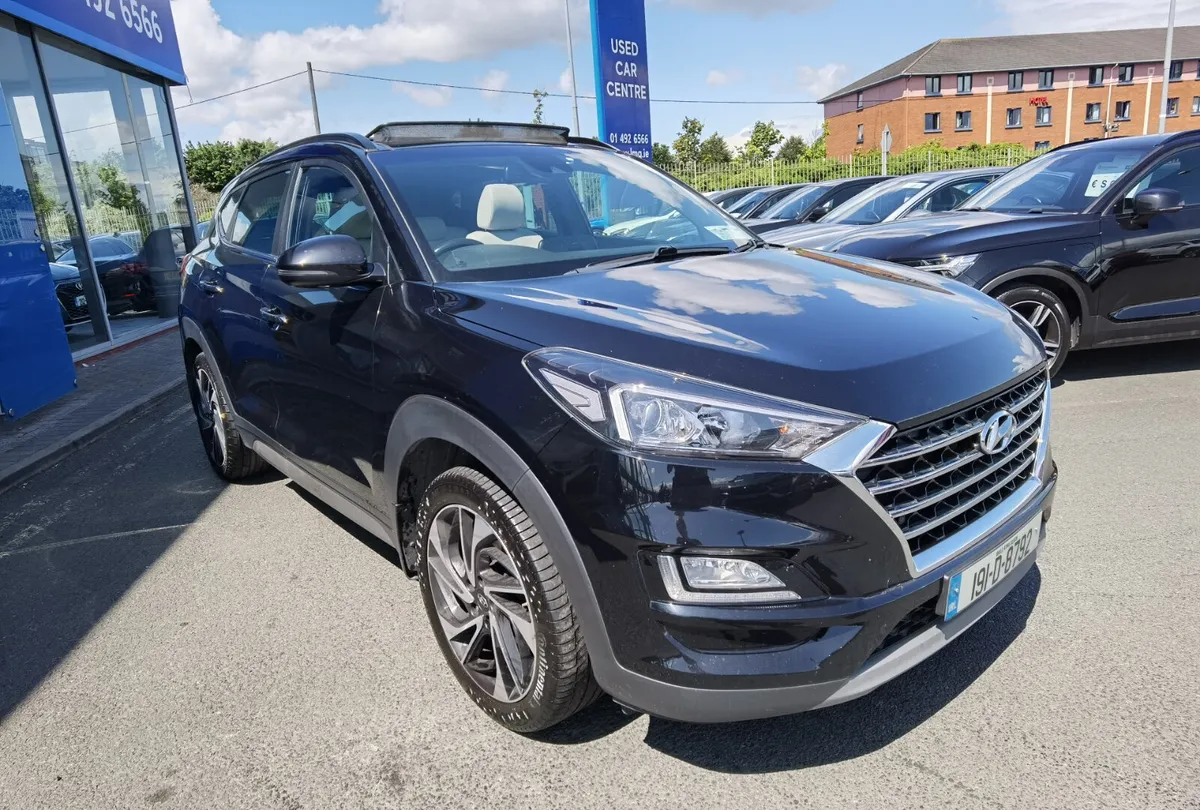 HYUNDAI TUCSON 1.6 1.6 PREMIUM **SUNROOF** - Image 4