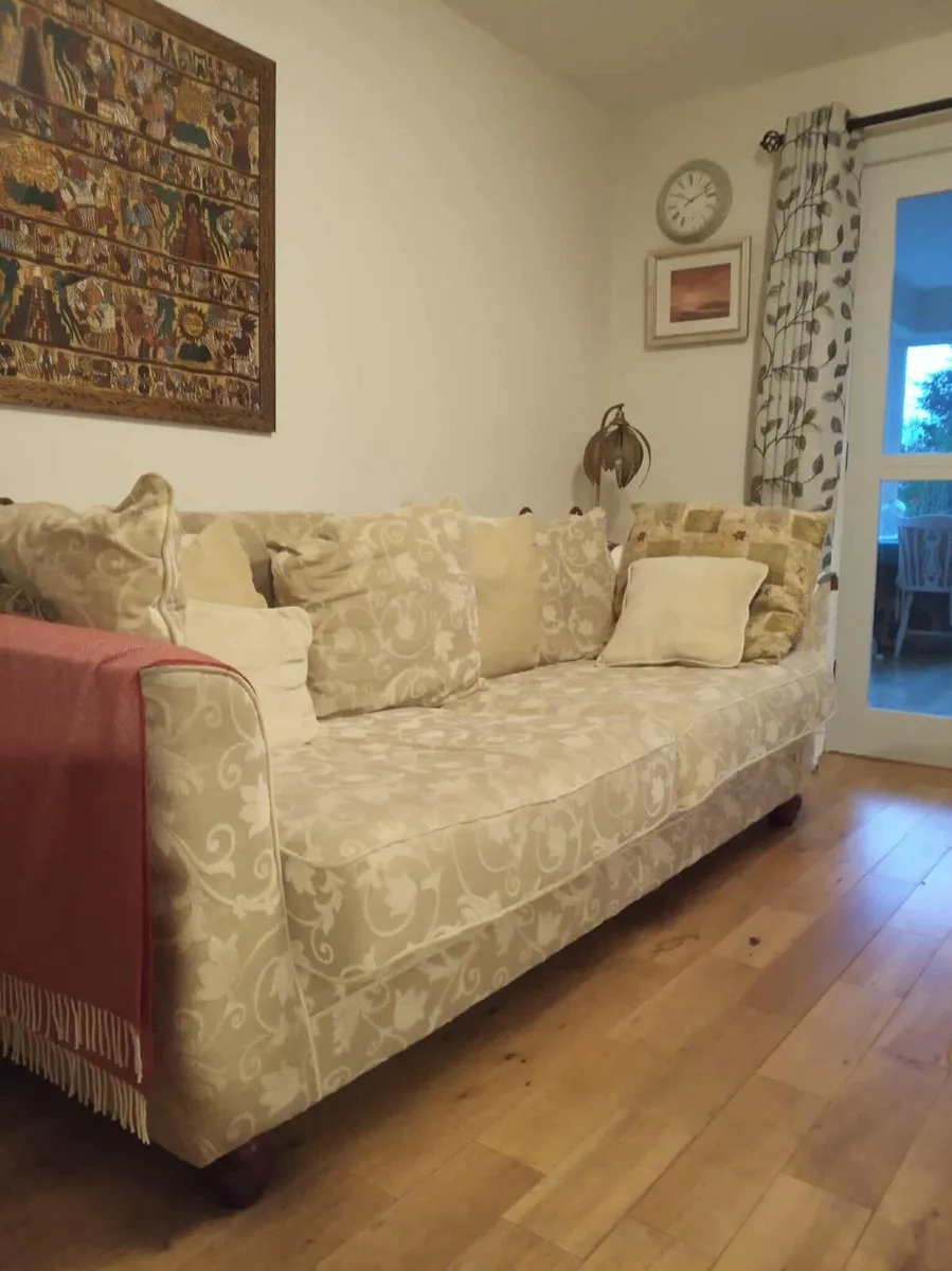 4 seater Sofa