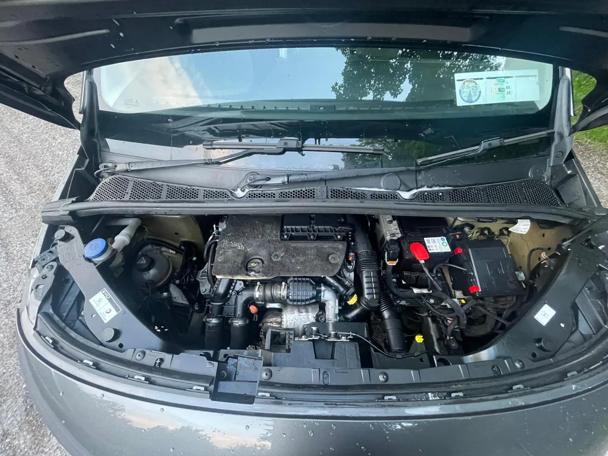 Peugeot Partner 1.6L 2019 Active BlueHDI - Image 3