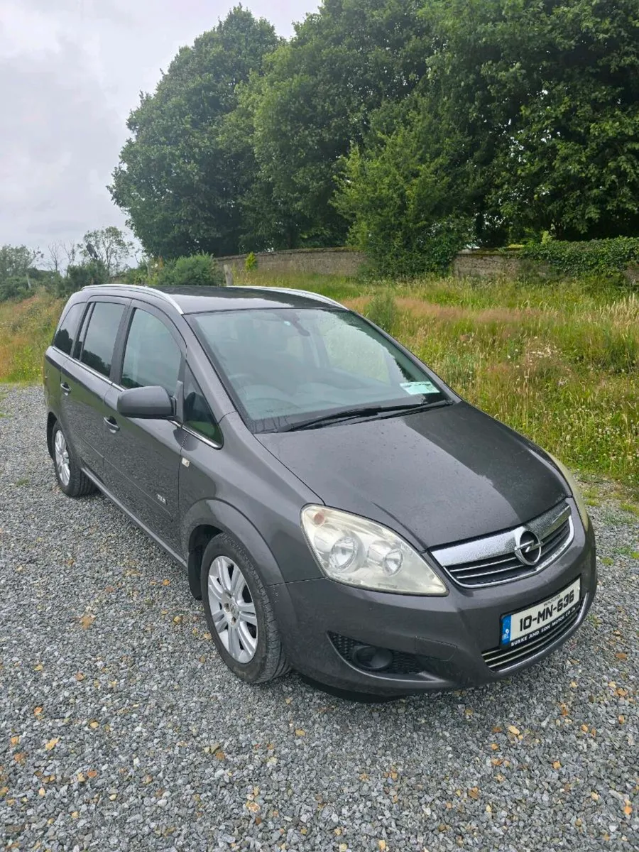 NCT 04/26 Opel Zafira - Image 1