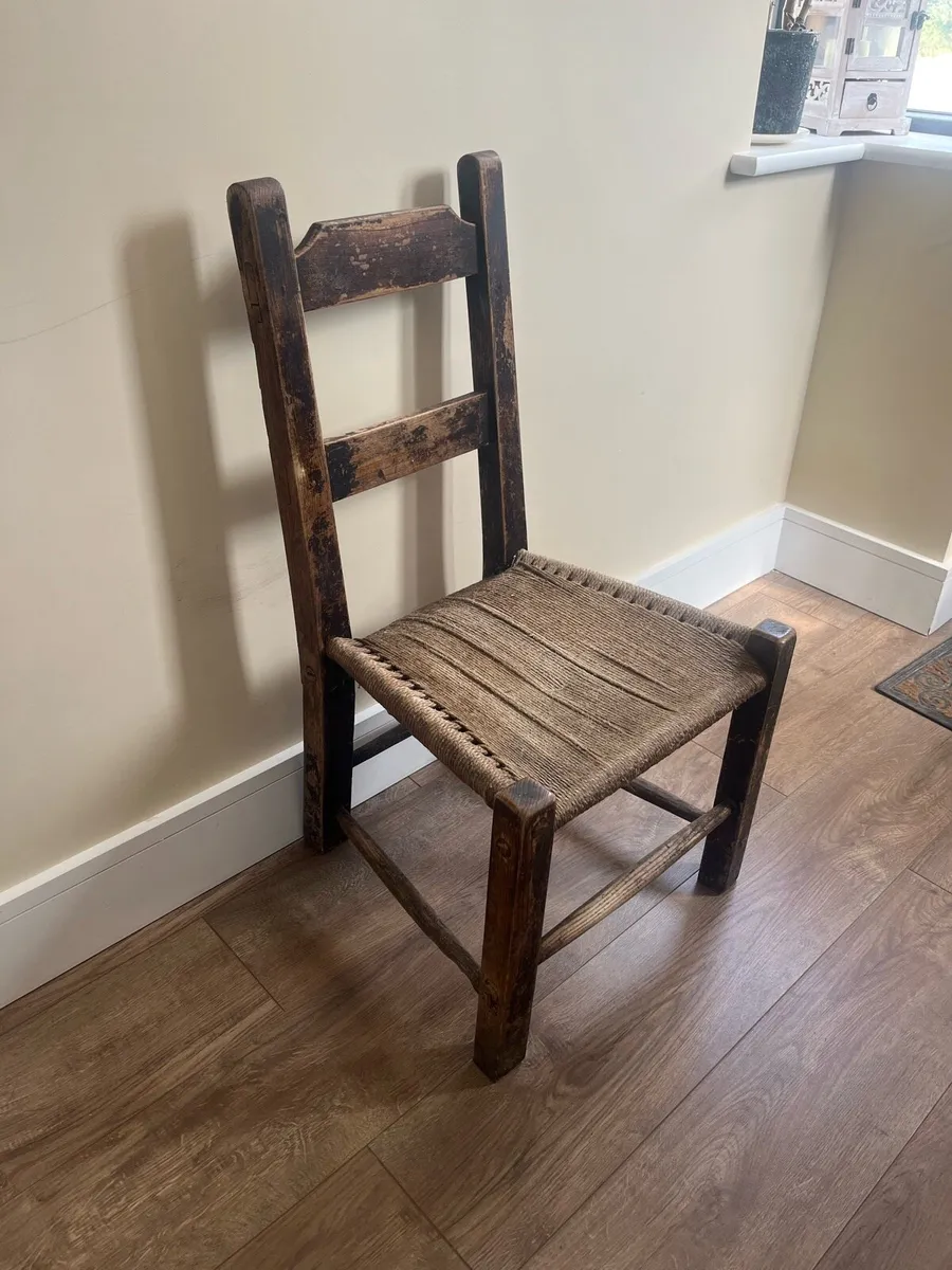 Antique Pine Sugan Chair - Image 1