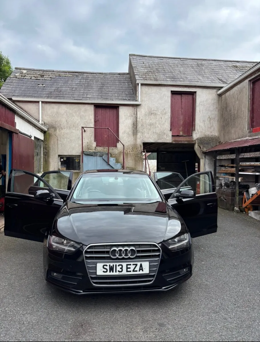 Audi A4 2013 - Image 1
