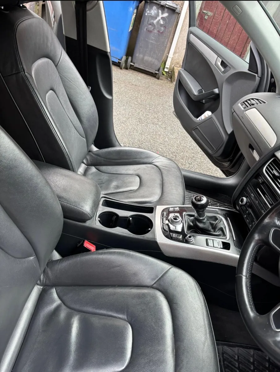 Audi A4 2013 - Image 4