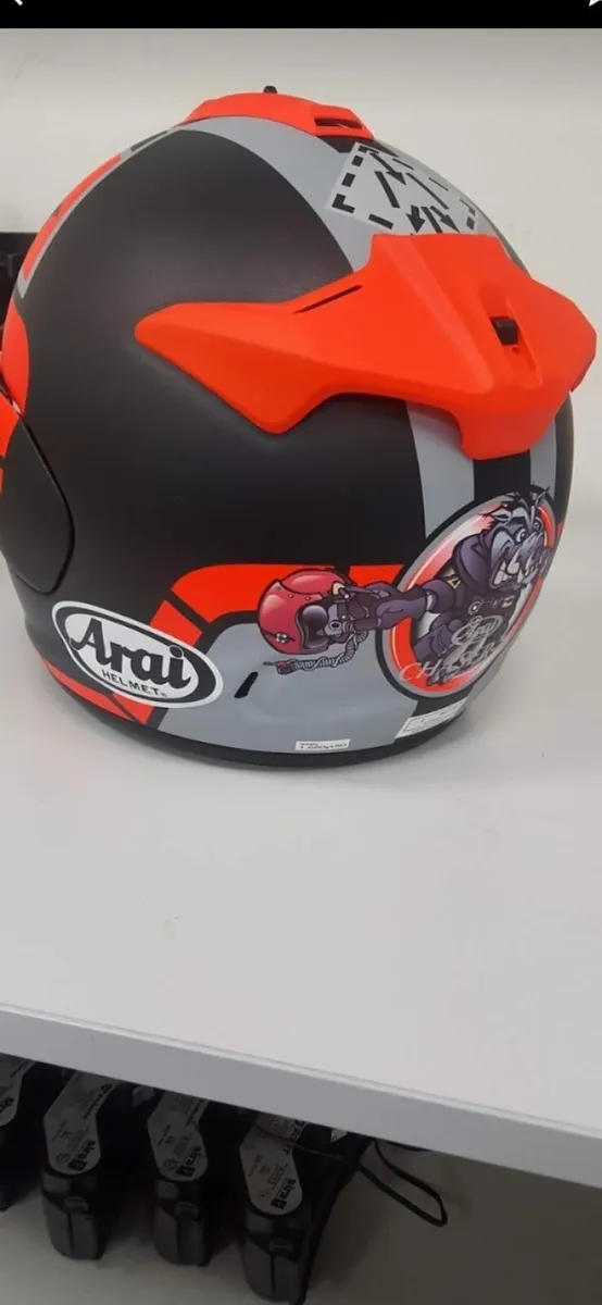 Arai Helmet - Image 2