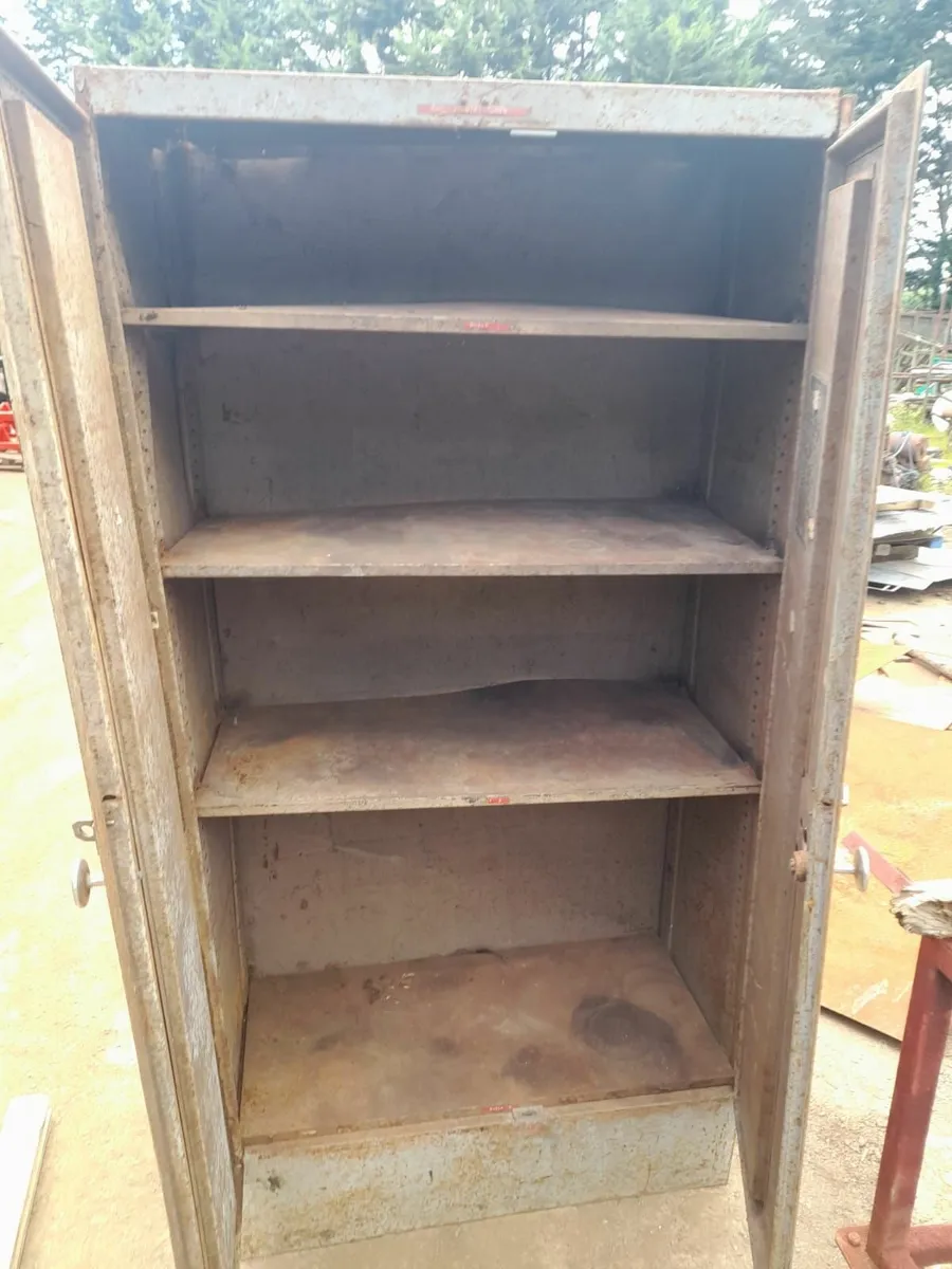 tool storage cabinet - Image 3
