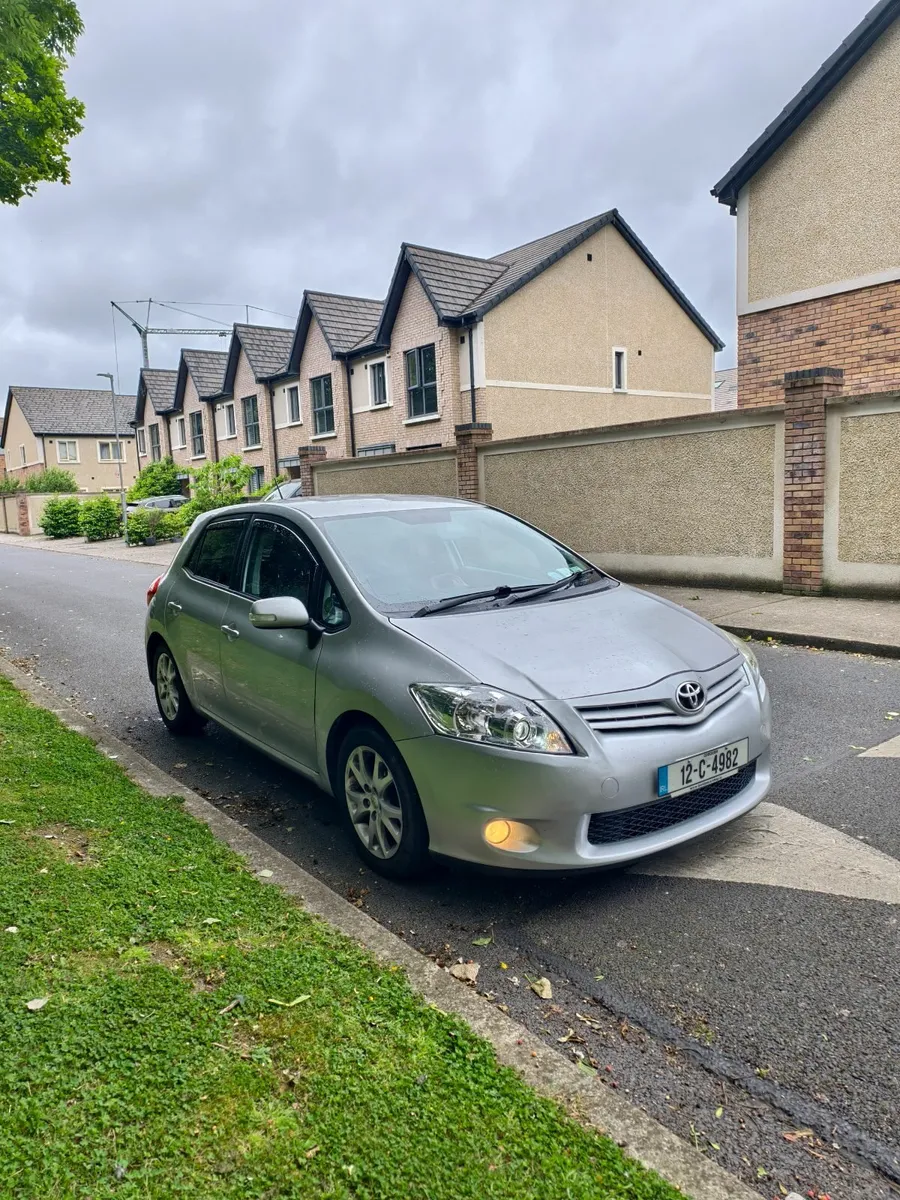Toyota Auris Sport 2012 Diesel NCT 05/26 TAX 07/25 - Image 1