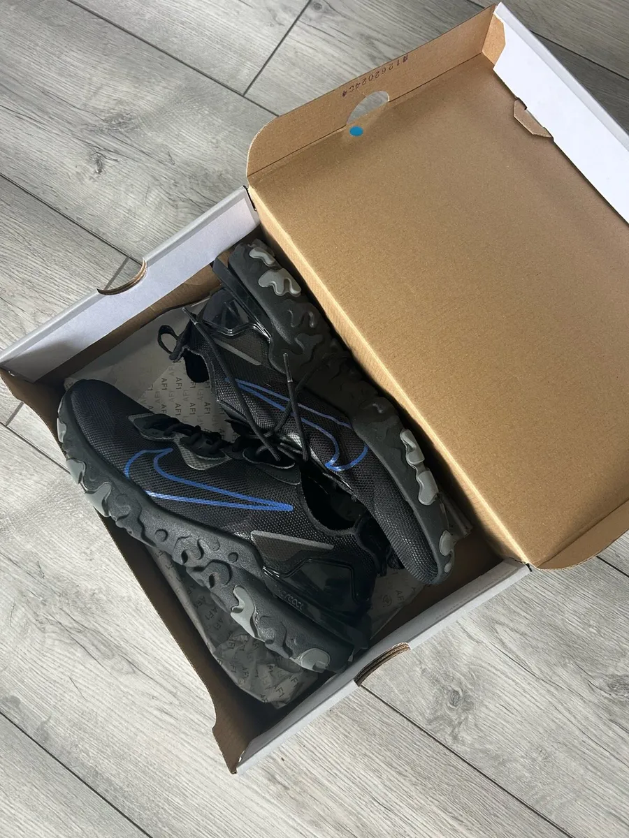 Mens trainers - Image 3