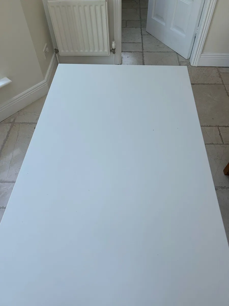 Kitchen Table - Image 2