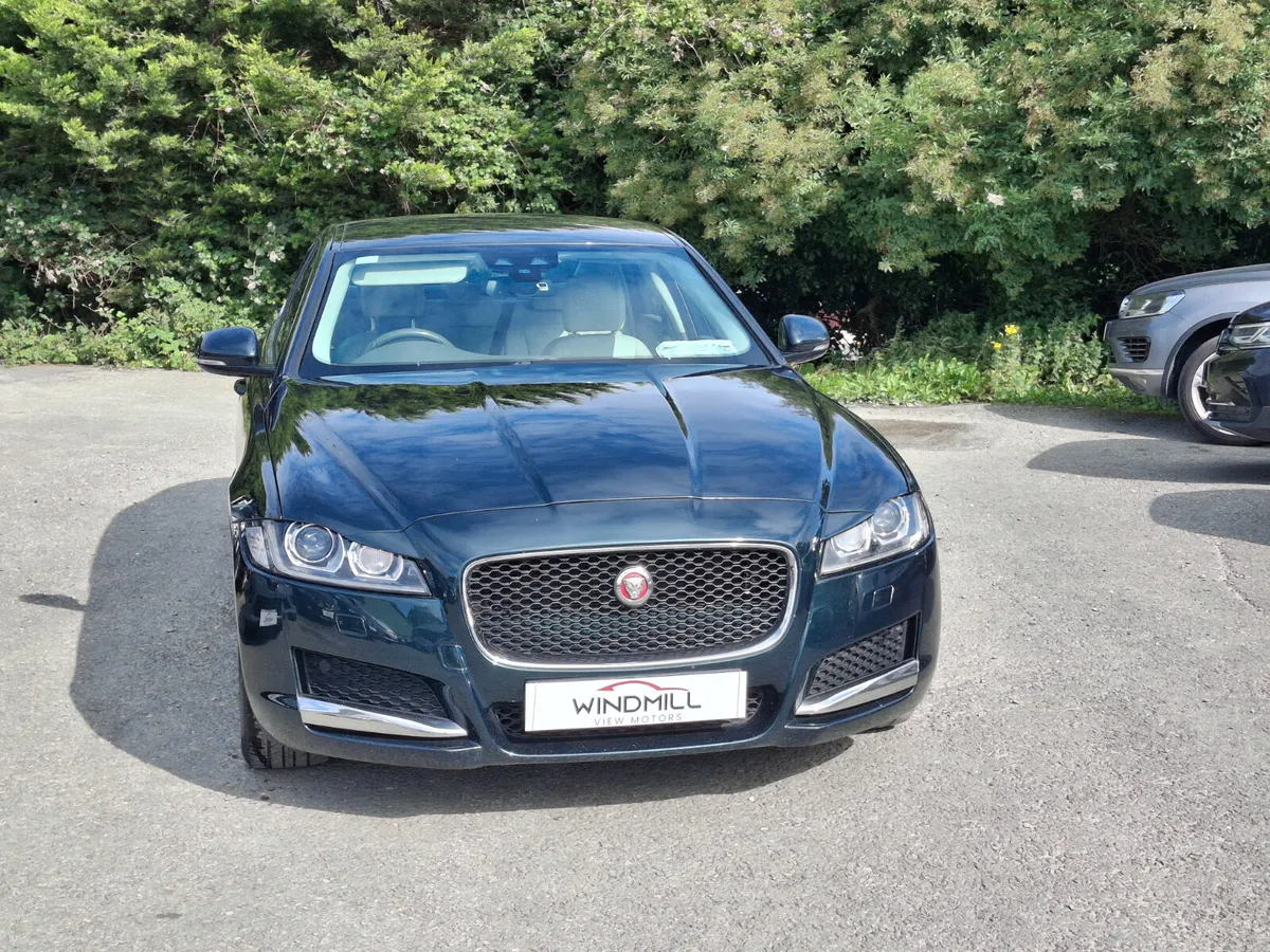 JAGUAR XF 2.0 D PRESTIGE 180PS 4DR AUTO 2016(16) - Image 4