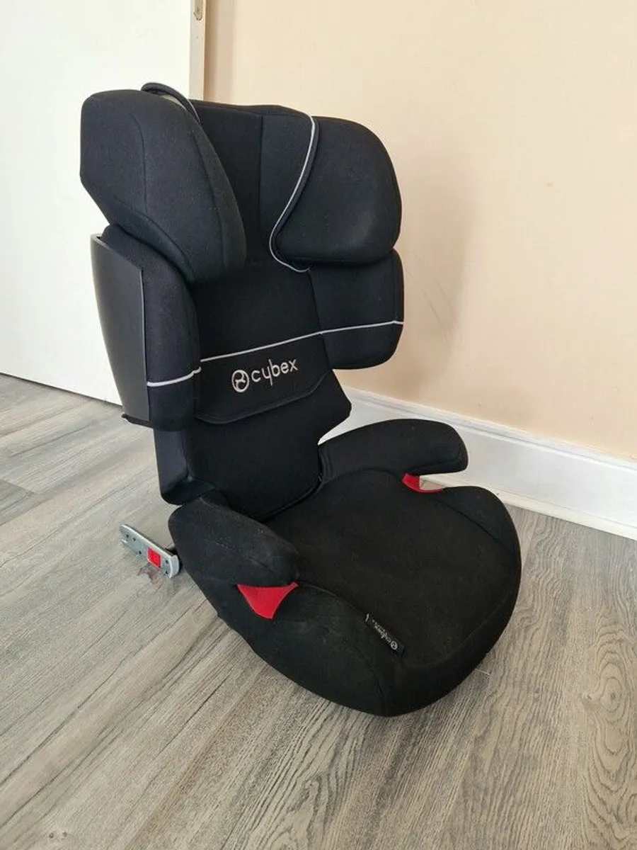 Cybex Car seat - Image 4